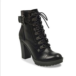 G by Guess Los Angeles Gimmy Combat Boot | Size: 6 1/2